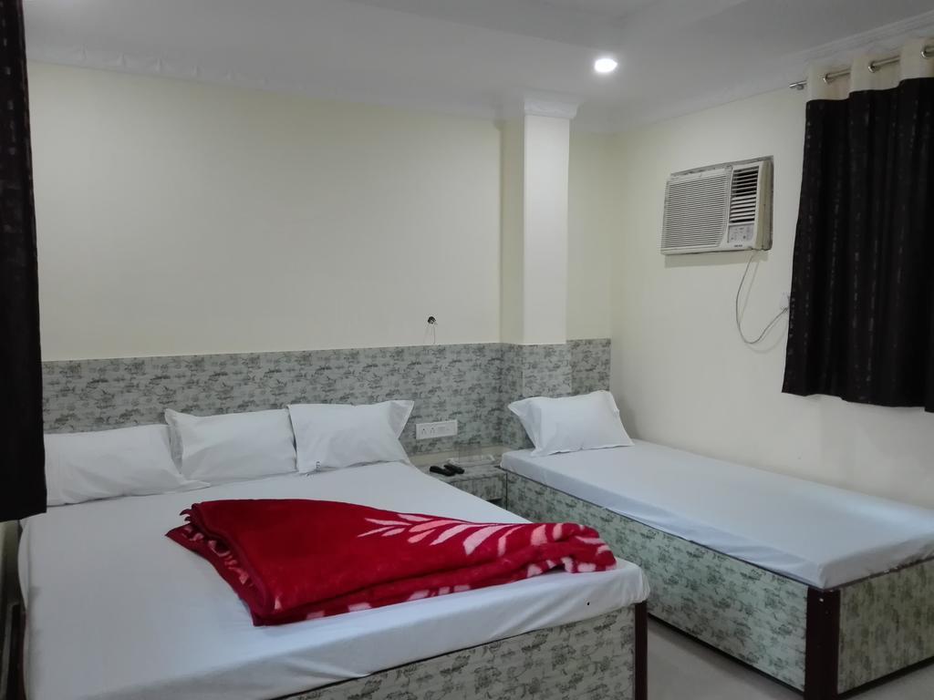 Oyo 66643 Khan Guest House Kolkata Exterior photo